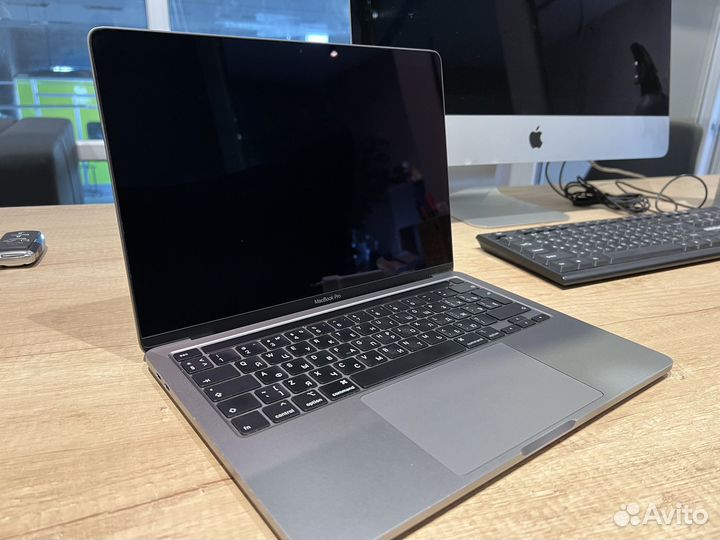 Macbook Pro 13 2020 Intel i5 RAM 16gb 256gb