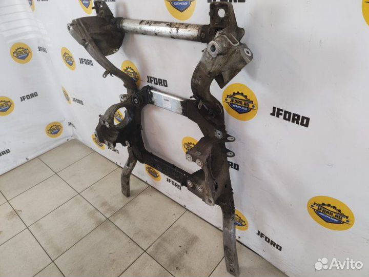 Подрамник передний Land Rover Range Rover 4 L405