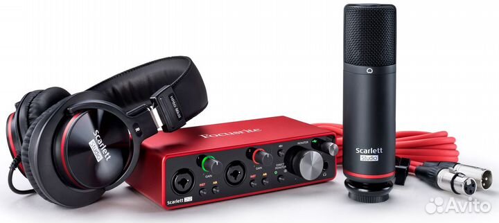 Комплект Focusrite Scarlett 2i2 Studio 3rd Gen New