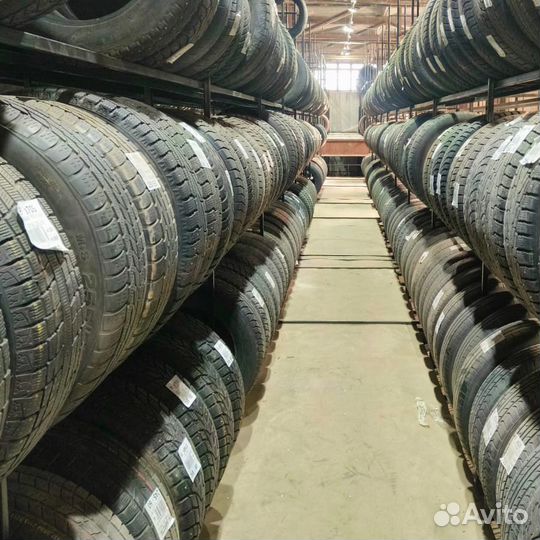 Bridgestone Blizzak LM-32 225/55 R17 97H