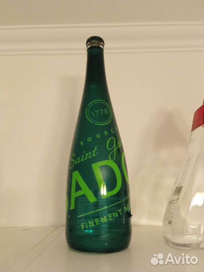 Коллекционные бутылки Evian