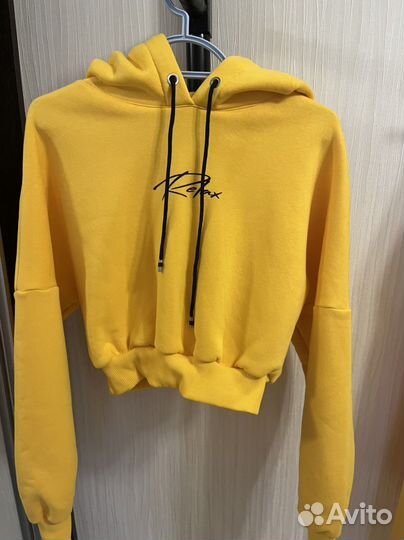 Новый женский спортивный костюм