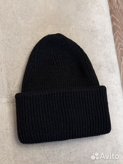 Шерстяная шапка бини. sela женская