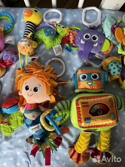 Подвесные игрушки и ночник Lamaze