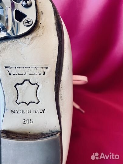 Фигурные коньки risport excellence 205