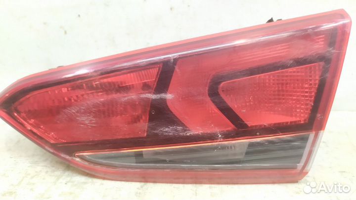 Фонарь внутренний правый Hyundai Solaris 2 HCR