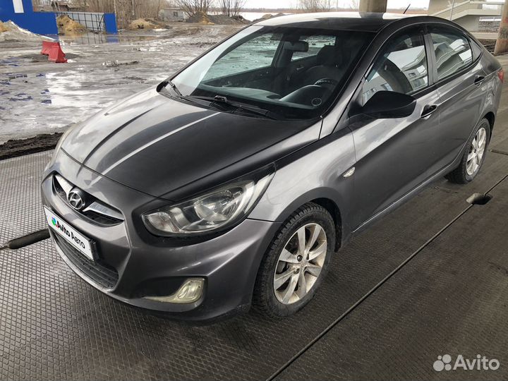 Hyundai Solaris 1.4 МТ, 2011, 206 000 км