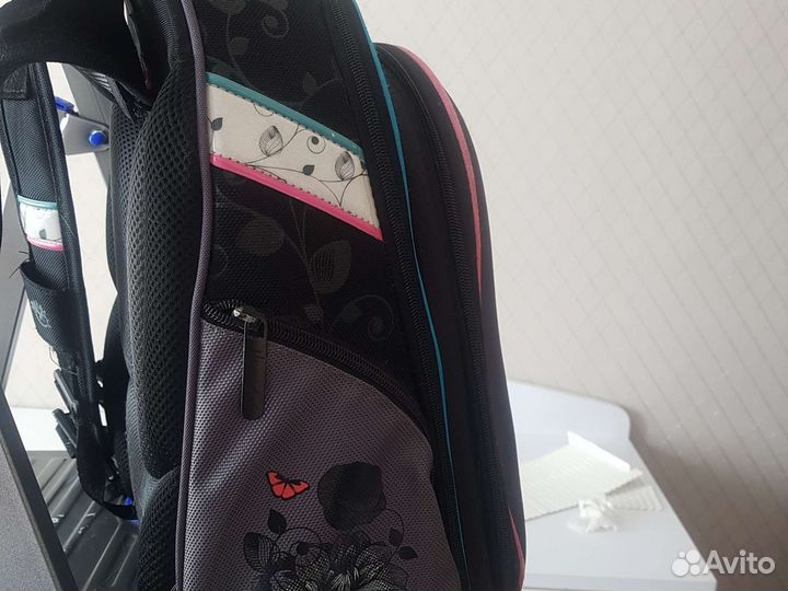 Портфель школьный ортопедический