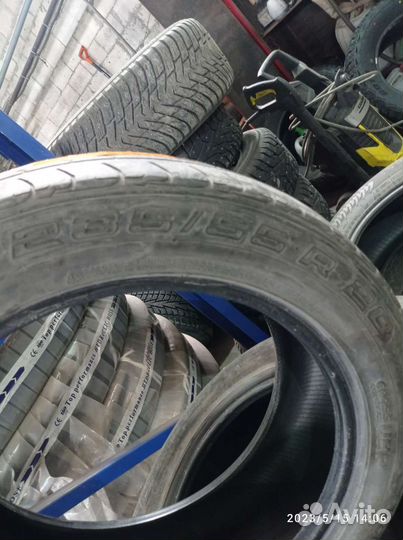 Continental ContiCrossContact UHP 235/55 R20