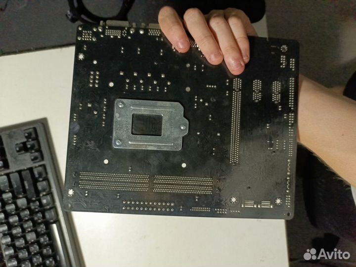 Материнская плата 1151v1