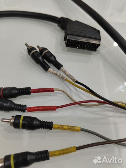 Scart кабель 2 метра на 6 RCA