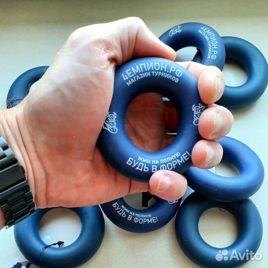 Эспандер кистевой 70к ручной мощный тренировочный