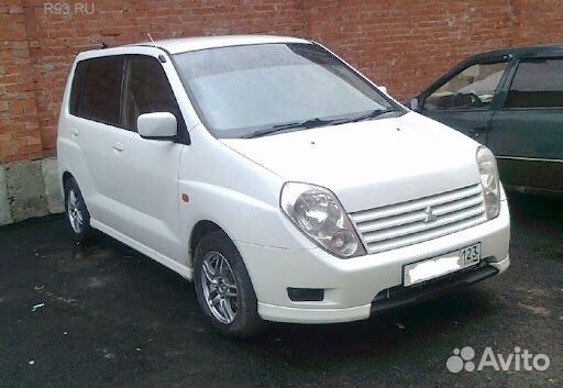 Автомобили на запчасти Mitsubishi Dingo