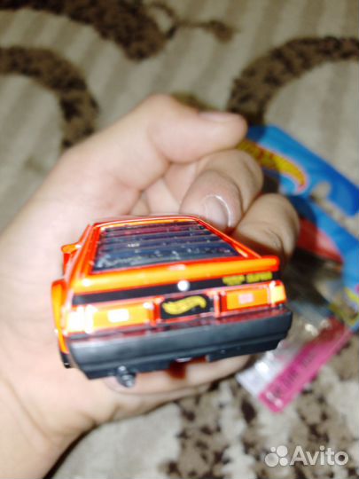 Машинки хотвилс