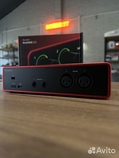 Focusrite Scarlett 2i2 4rd Gen