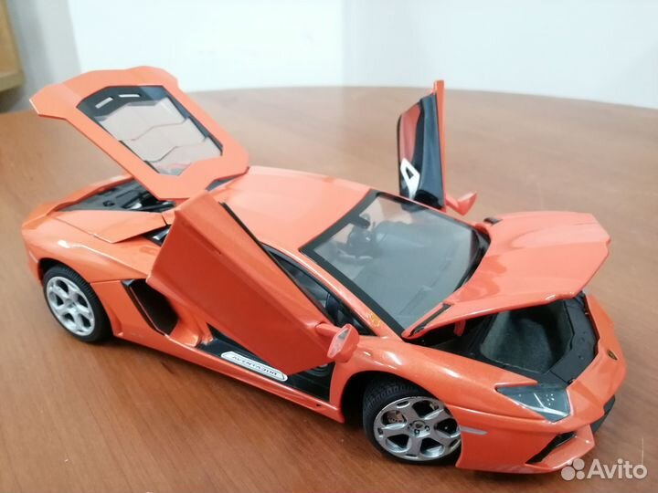 Lamborghini Aventador