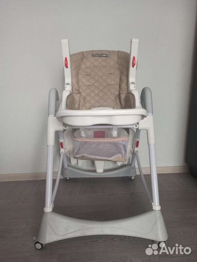 Стульчик для кормления babyton