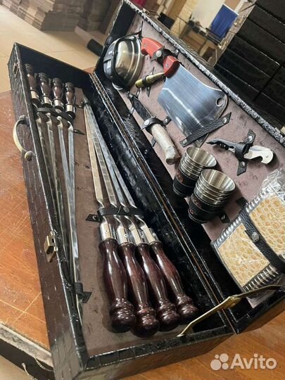 Подарочный набор шампуров для пикника