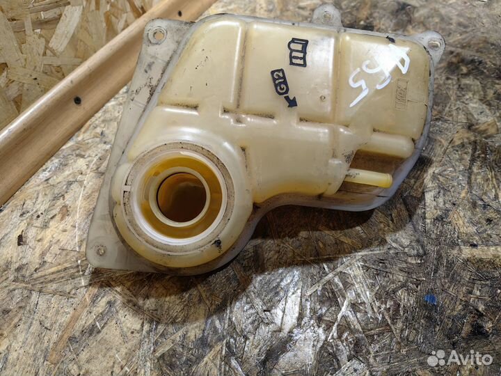 Расширительный Бачок VAG Пассат ауди 8D0121403L