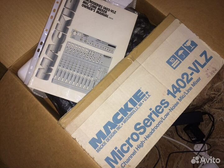 Микшерный пульт Mackie 1402-vlz