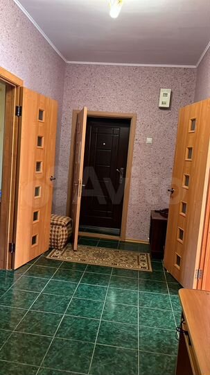 3-к. квартира, 83 м², 2/2 эт.