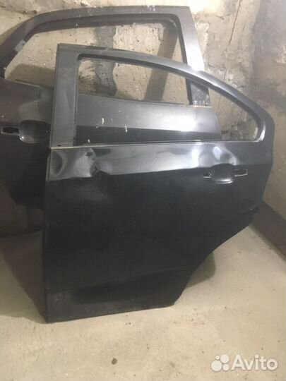 Chevrolet aveo t300 задняя дверь