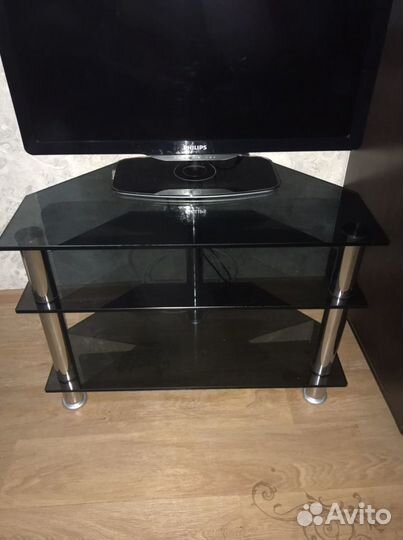 Стеклянная тумба