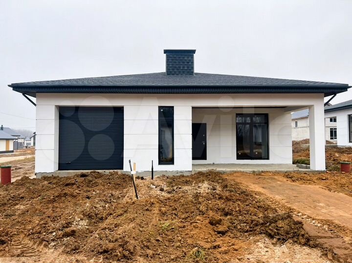 Дом 208 м² на участке 9,6 сот.