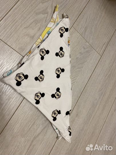 Слюнявчик нагрудник