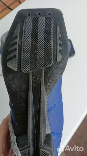 Лыжные ботинки