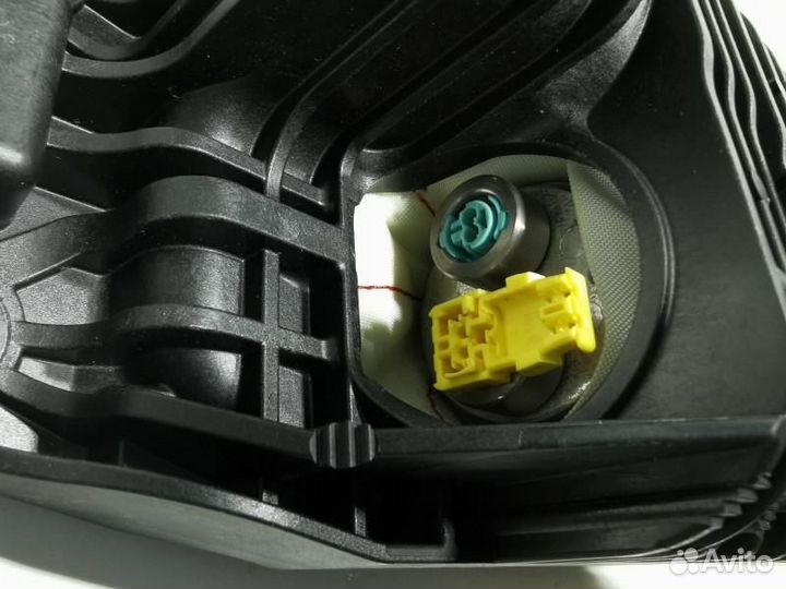 Подушка безопасности пассажира Mercedes-Benz