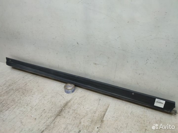 Накладка порога правая Toyota Rav4 XA50 2018