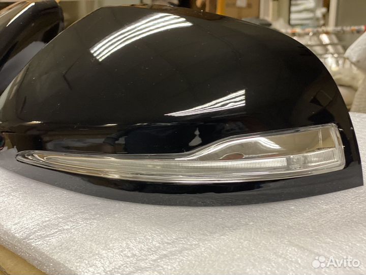 Крышки зеркал поворотники на Mercedes Vito W447
