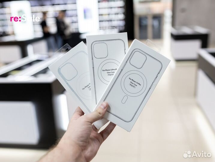 Чехол на iPhone