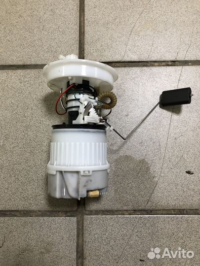 Бензонасос с корпусом Ford Focus 2 1.6