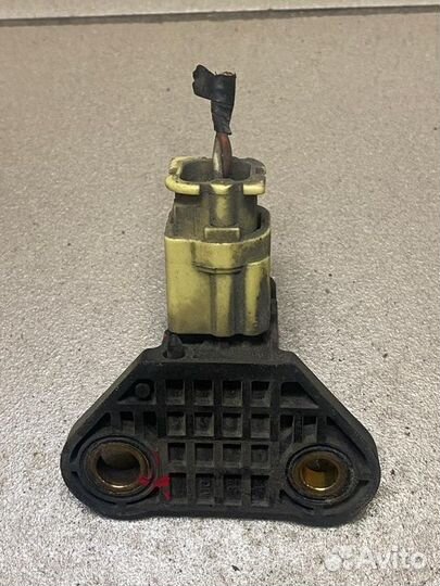 Датчик удара Renault Koleos 2.5 2TR703 2012