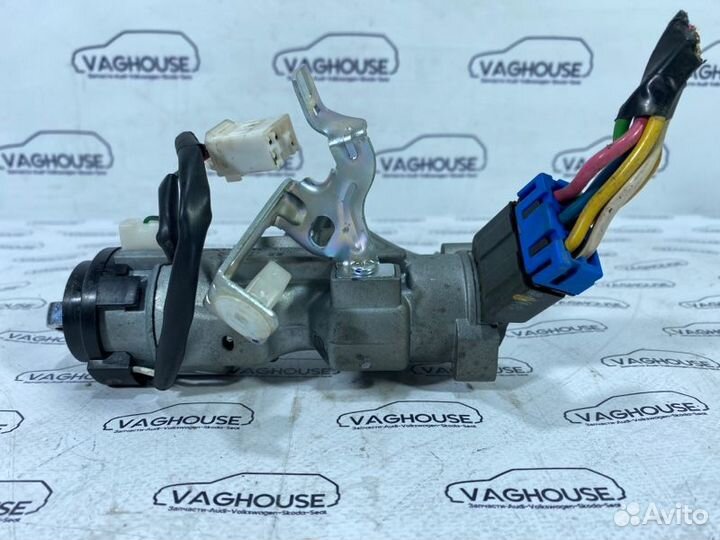 Замок зажигания Hyundai Solaris 1.6 G4FC 2013