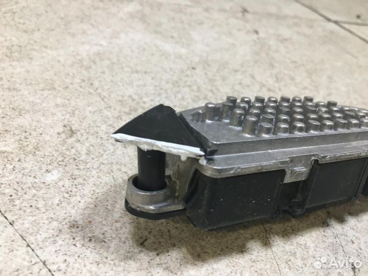 Резистор отопителя Volkswagen Passat B8 3G2