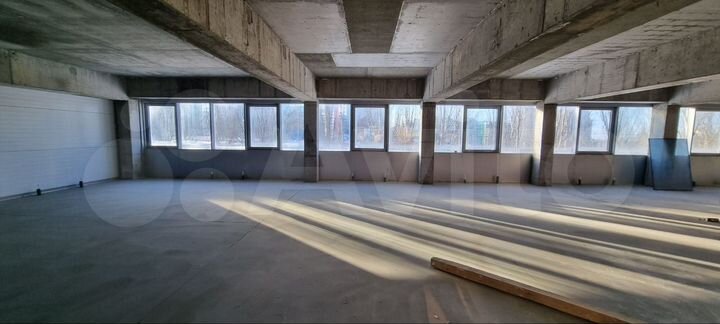 1000м² офисного пространства с панорамой на Кирова