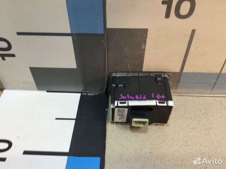 Блок кнопок Hyundai Solaris седан G4FG 2019