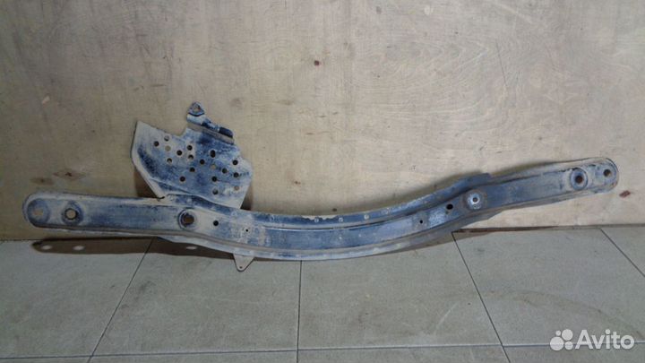 Балка передняя поперечная Mazda 3 (BK)