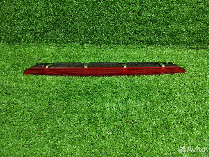 Дополнительный стоп сигнал Audi A6 C6 универсал VA