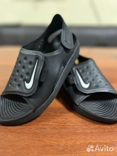 Сандали nike