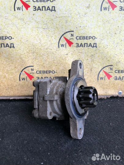 Насос гур Toyota Hilux KUN25 2kdftv 2012