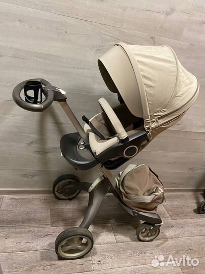 Коляска Stokke