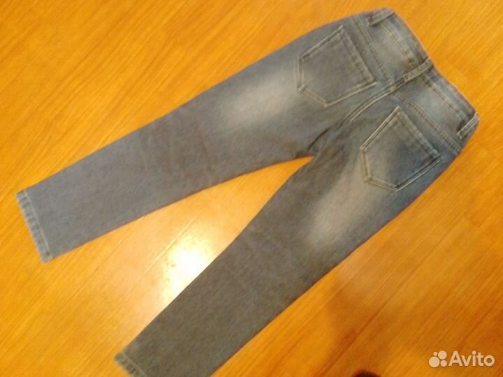 Джинсы