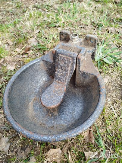 Поилки автоматические для крс, мрс, лошадей продам