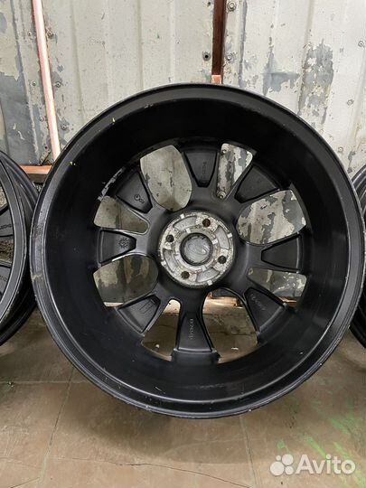 Диски на LADA Xray r17