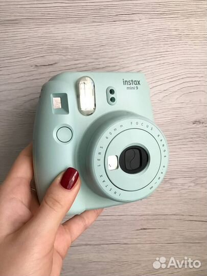 Плёночный фотоаппарат / Поларойд / Instax