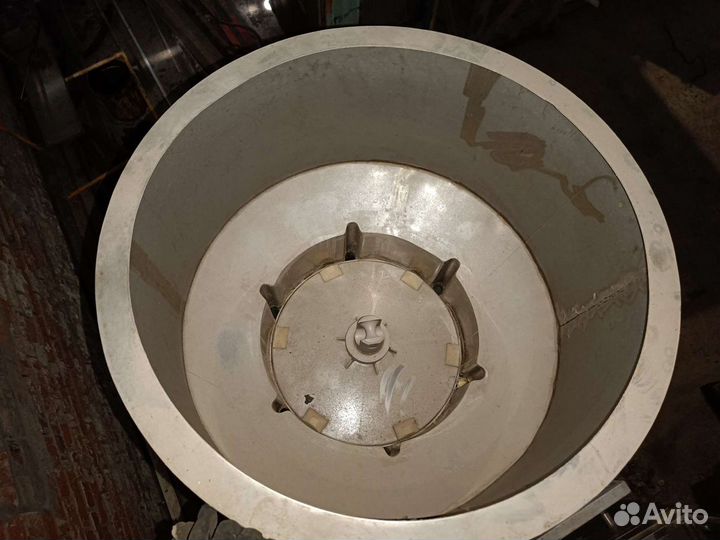 Укупорочный автомат корковой пробкой лпм4